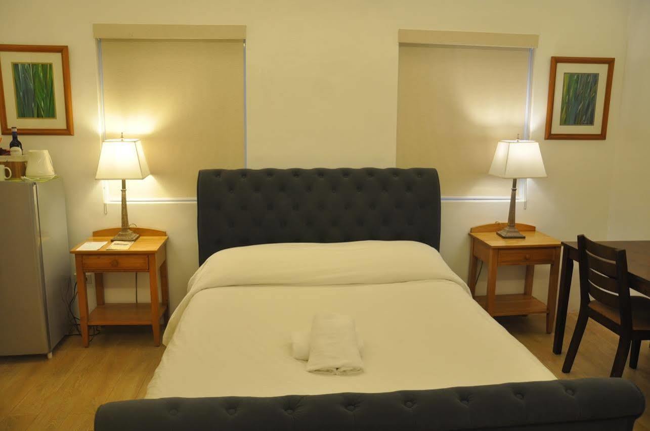 The Carmelence Lodge Tagaytay City Dış mekan fotoğraf